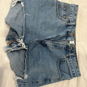 SUPER CUTE SHORTS
